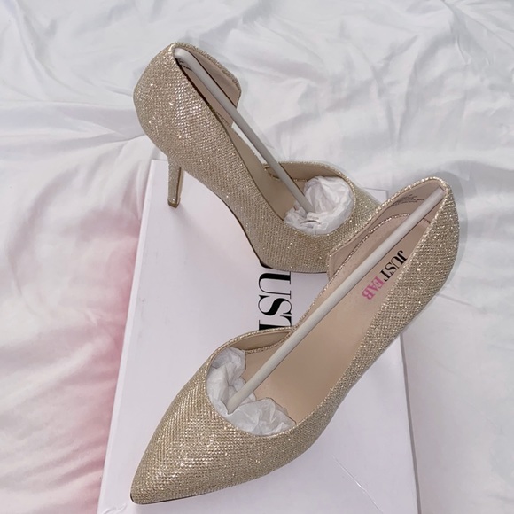 Gold pumps from JustFab used once - Picture 1 of 4